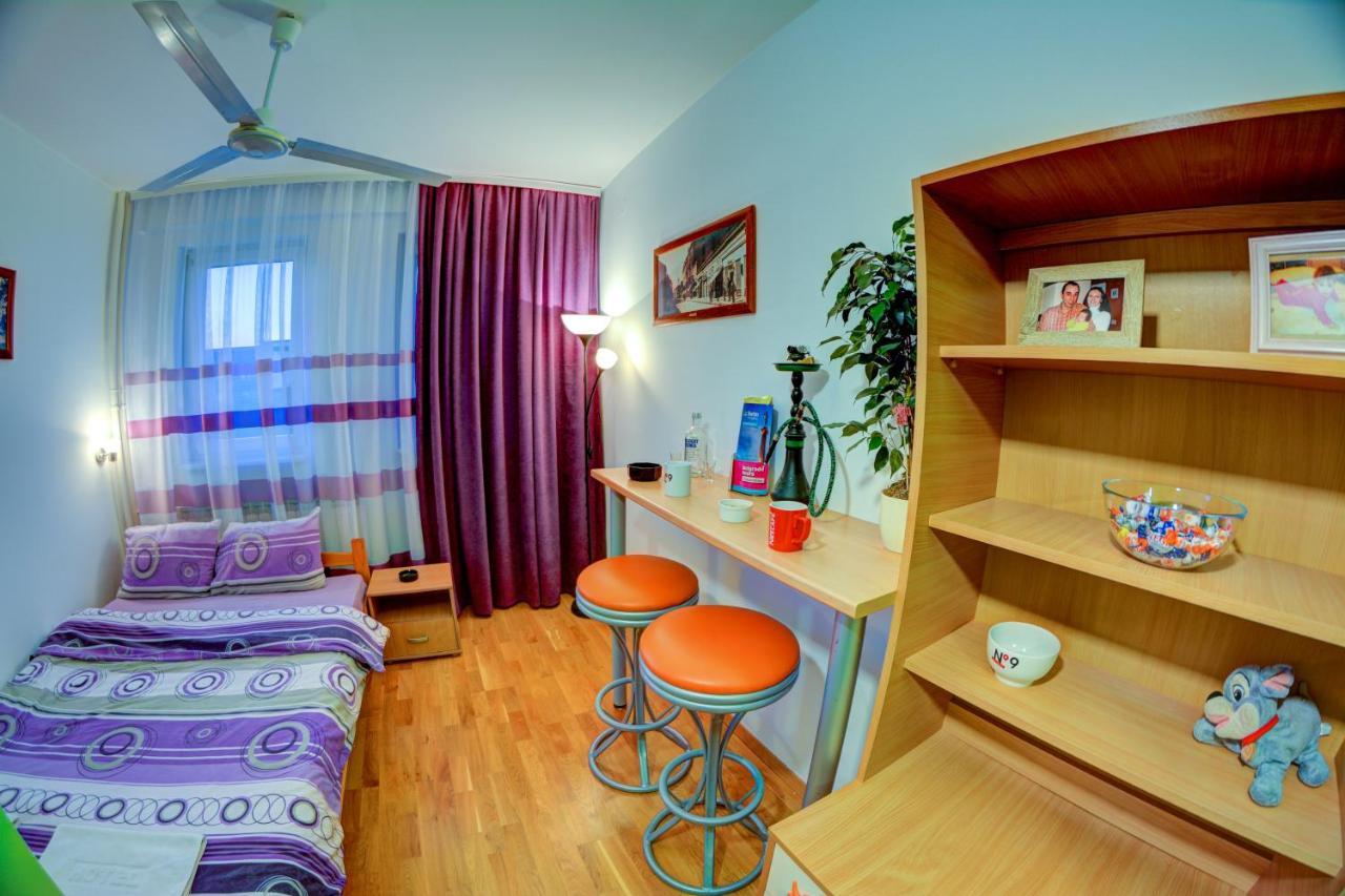 Rooms And Apartments S Βελιγράδι Εξωτερικό φωτογραφία