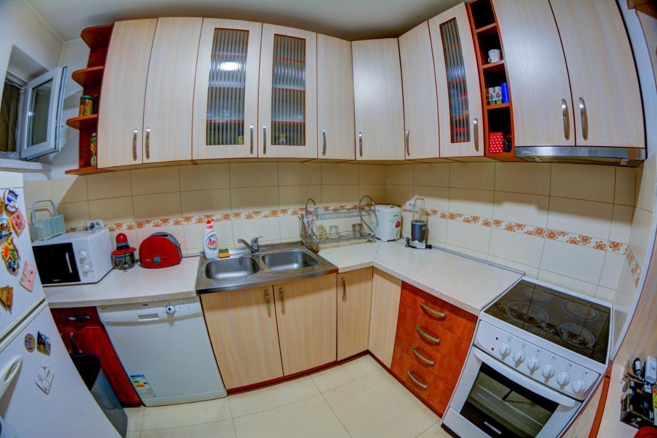Rooms And Apartments S Βελιγράδι Εξωτερικό φωτογραφία